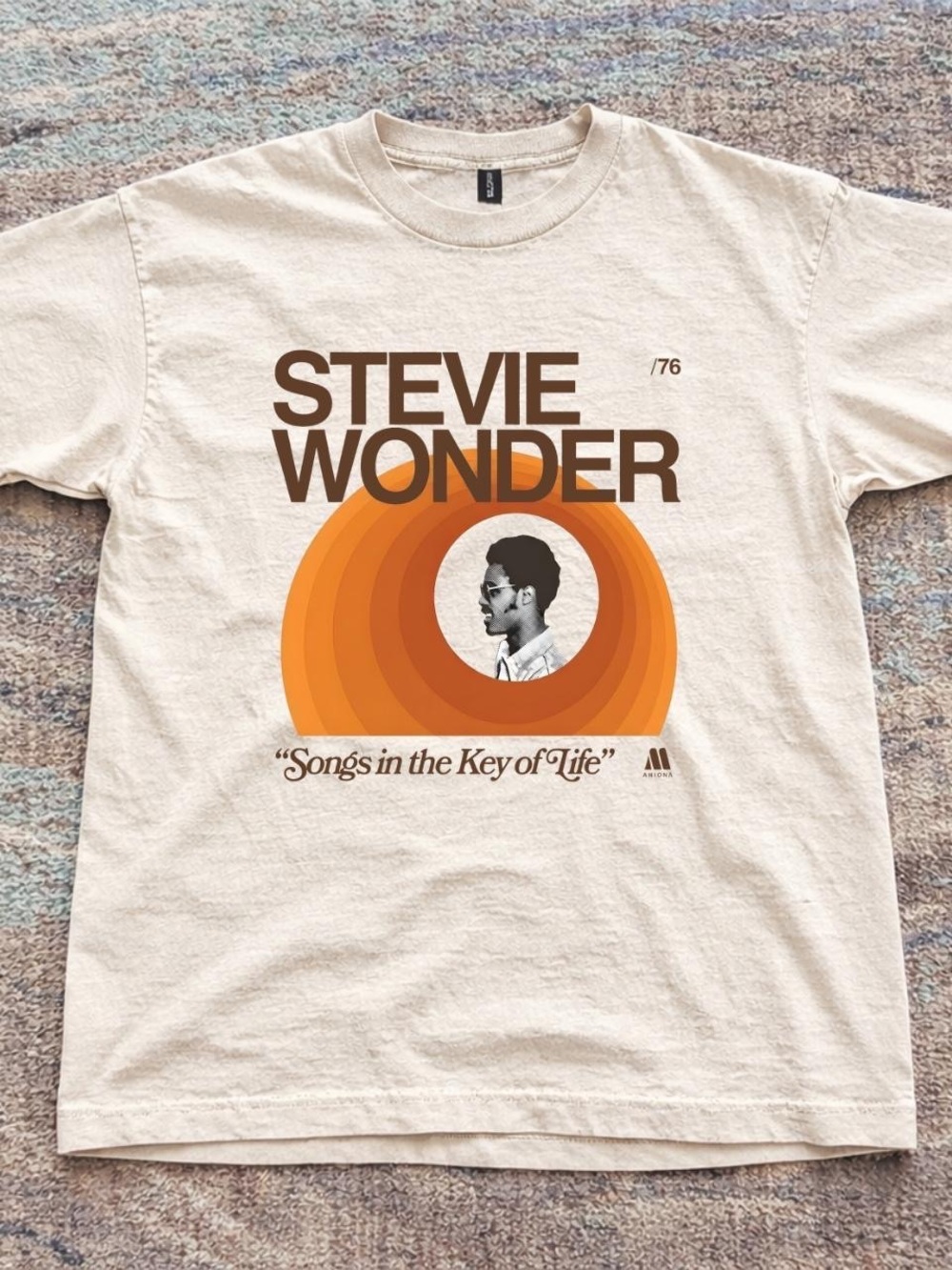 Gildan Stevie Wonder Graphic Tee in Cream with Brown and Orange Print